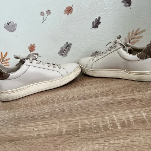 Coach Clip Low Top Sneaker - Picture 8 of 8